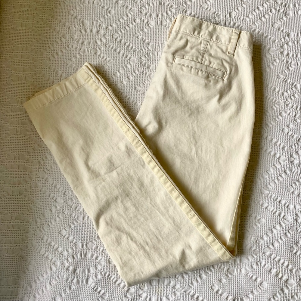GAP White Women’s Chino Pants, Size 00